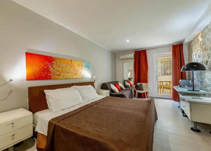 Hibiscus Hotel Residence