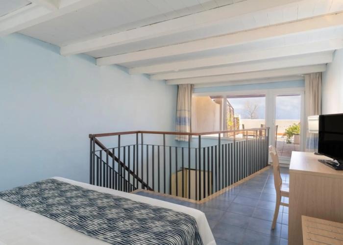 Cala Della Torre Resort