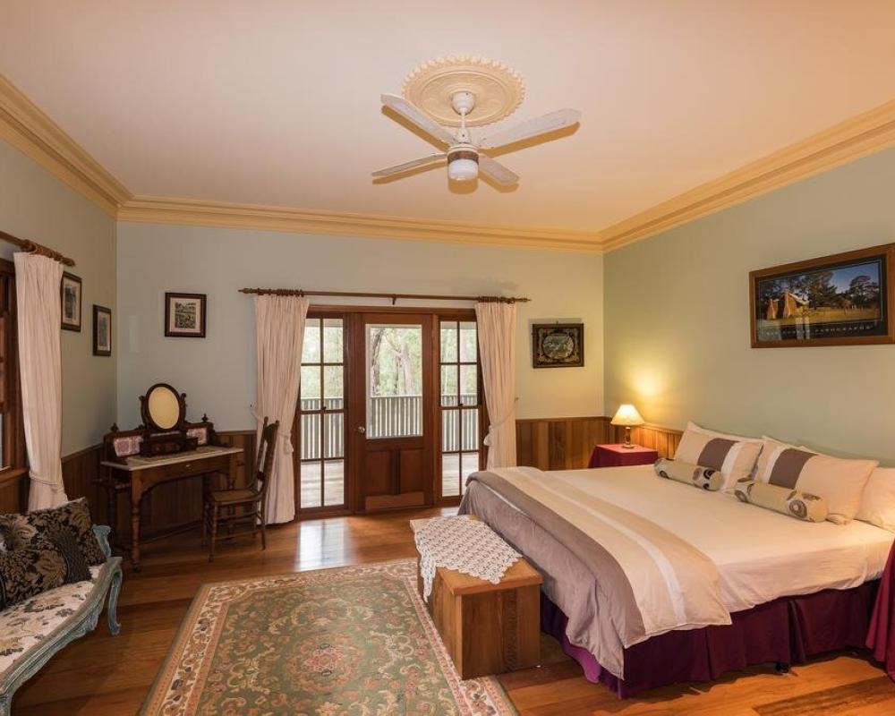 Bay and Bush, Jervis Bay