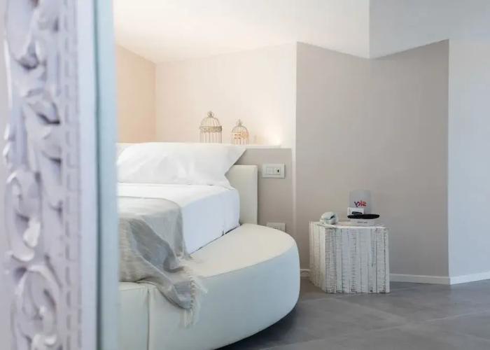Mane Boutique Hotel