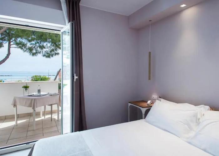 Mane Boutique Hotel