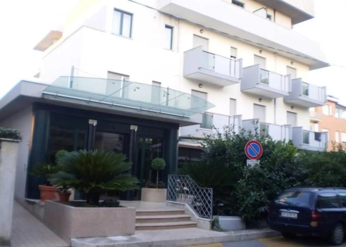 Hotel La Perla