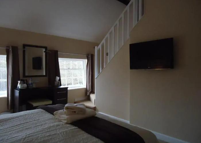The Silverton Inn - B&B