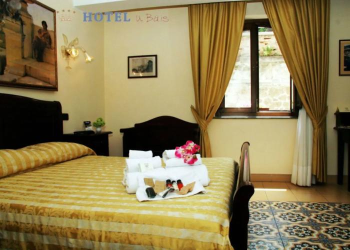 Hotel U'Bais