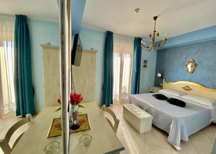 B&B Scilla Town