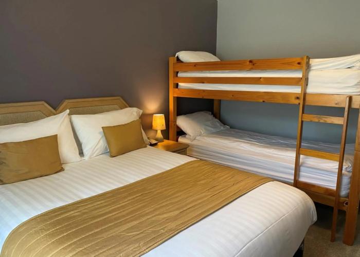 Exeter Court Hotel