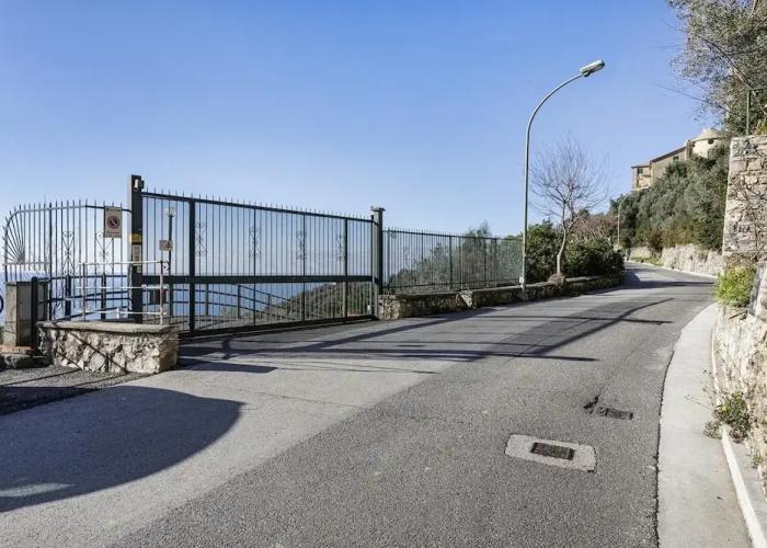 Seaview Apartment With Garden in Recco by Wonderful Italy