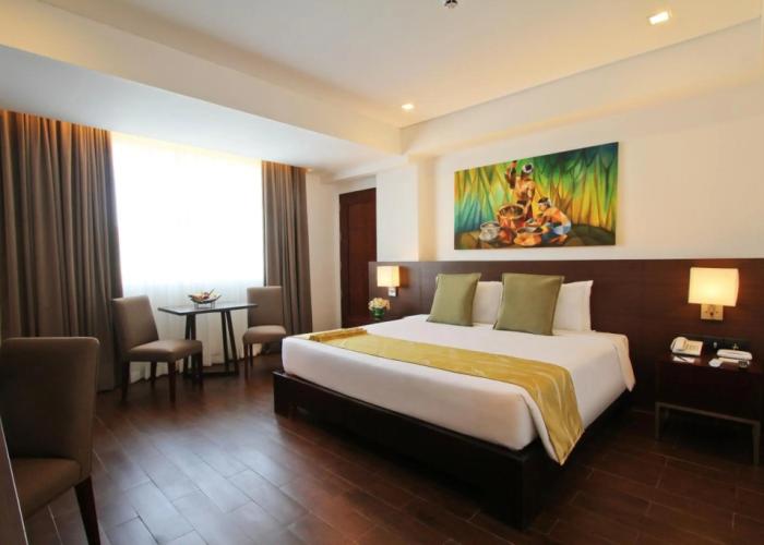 Harvest Hotel