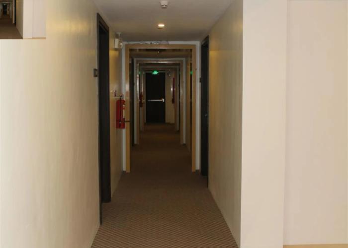 Top Star Hotel