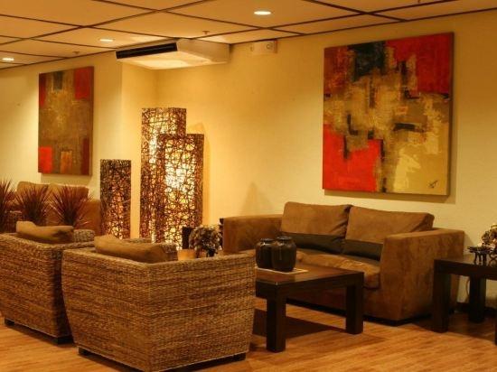 Microtel Inn And Suites Cabanatuan
