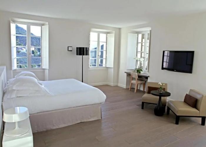 Aethos Corsica