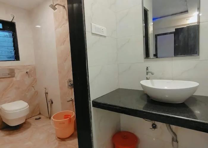 hotel mari aai residency