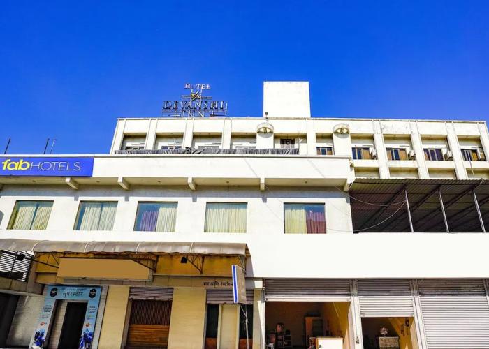 FabHotel Devanshi Inn