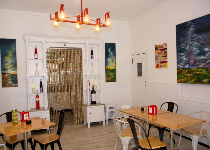 Hostal Emporda