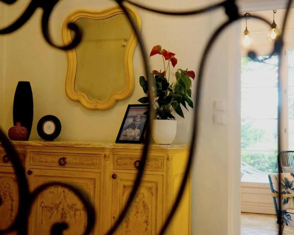 Logis Hotel Le Blason de Provence