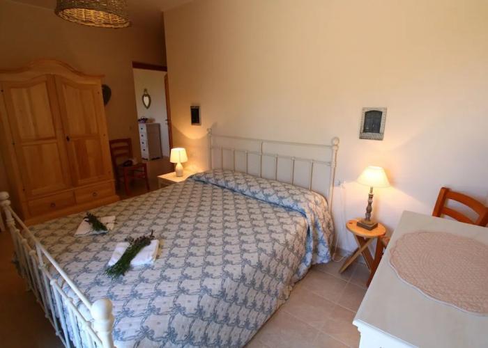 Enticing Farmhouse in Montalto di Castro near Sea