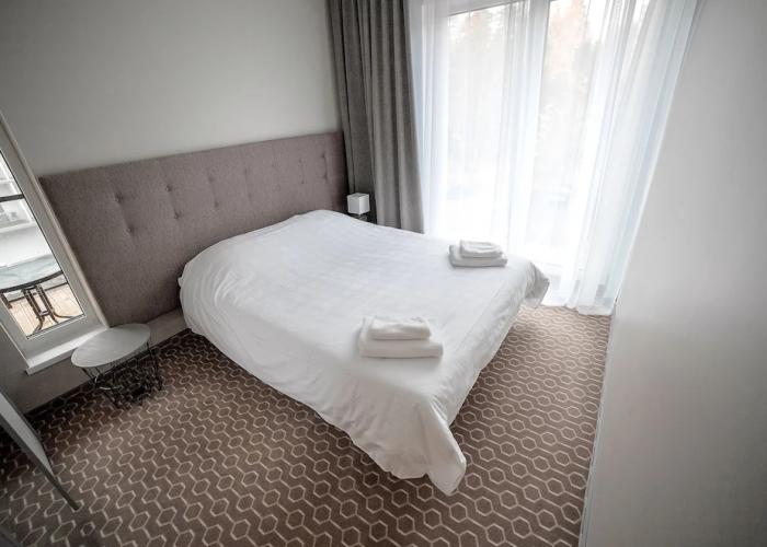 Merepargi ApartHotel & Cafe