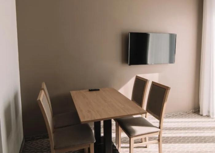 Merepargi ApartHotel & Cafe