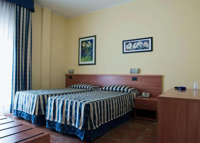 Hotel Blue Ribbon