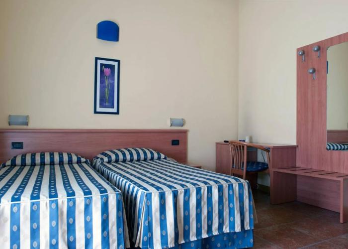 Hotel Blue Ribbon
