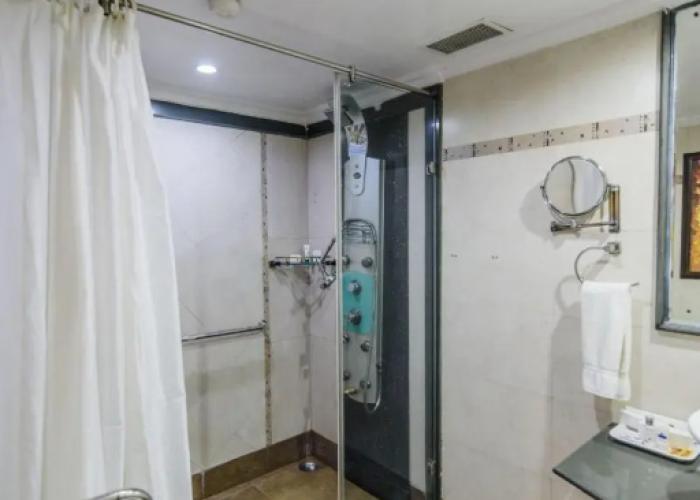 Hotel Grand Dhillon