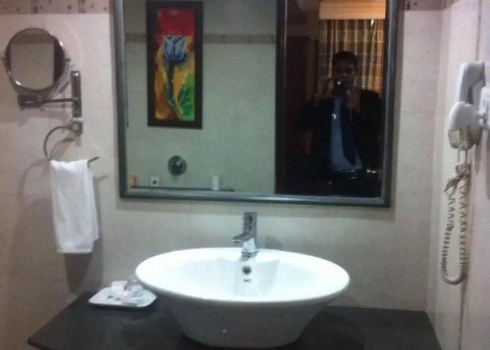 Hotel Grand Dhillon