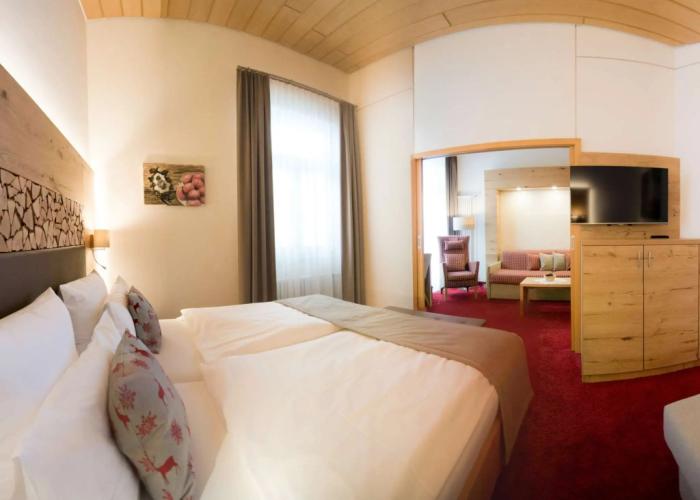 Waldhotel am Notschreipass