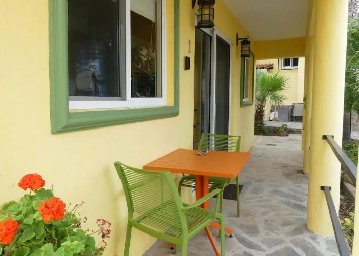 Casa Flores Casitas