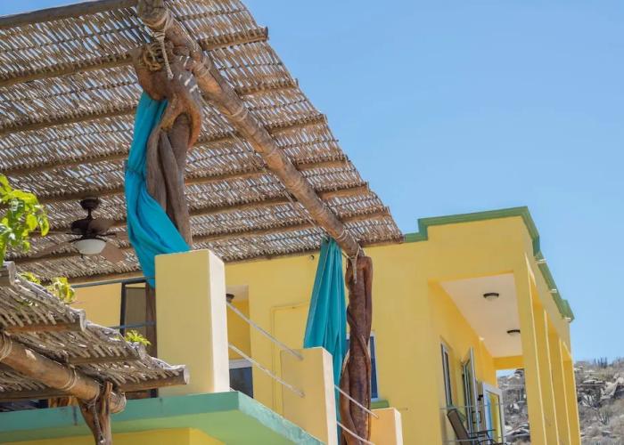 Casa Flores Casitas