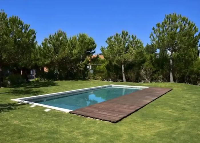 Tr ia Beach House With Pool
