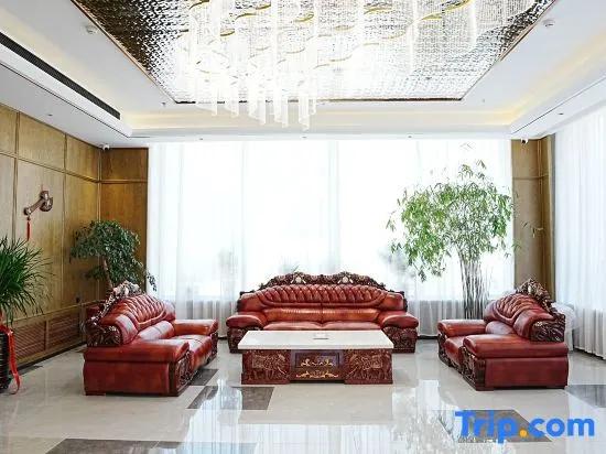 Yichun Yuhao Business Hotel
