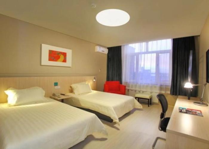 Jinjiang Inn Daqing Lande Lake
