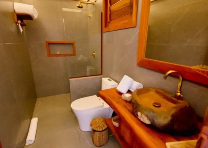 Carlore Hotel