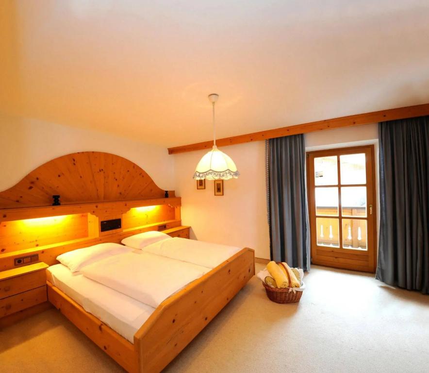 фото Hotel Sulfner