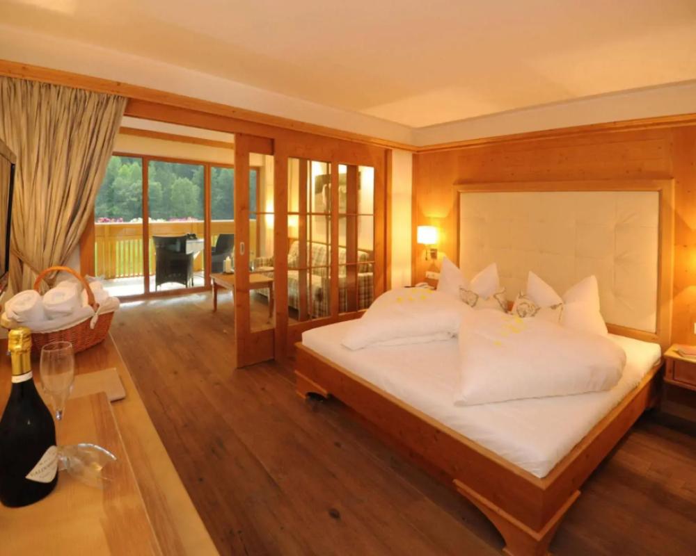 фото Hotel Sulfner
