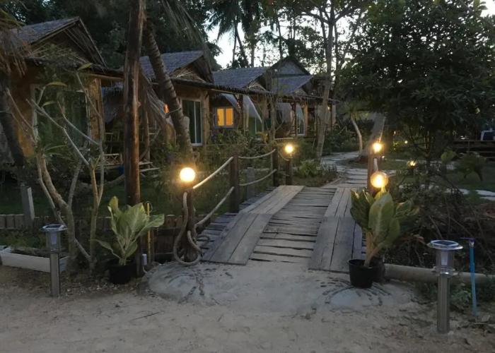 Mook Montra Resort Sea Front