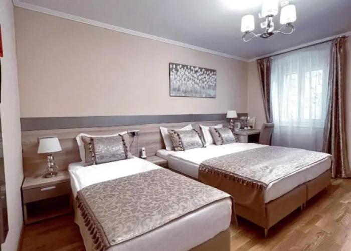 Benjamin Hotel