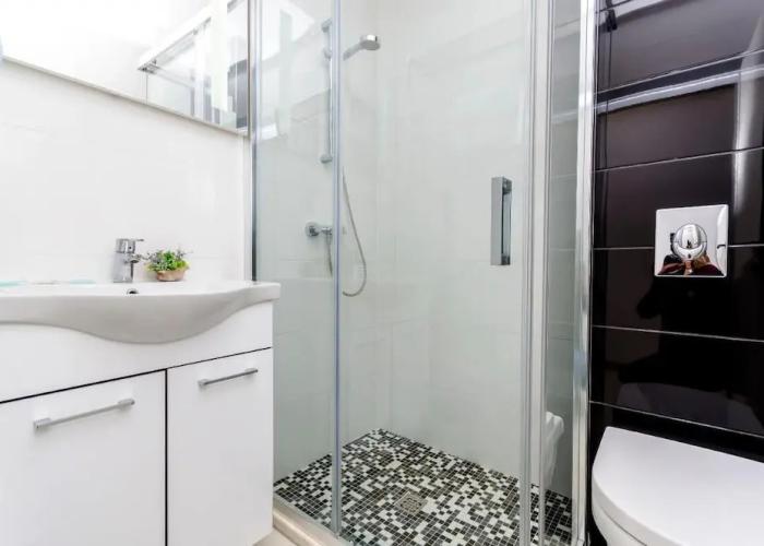 Room-all Saints Suites B&b Kastela