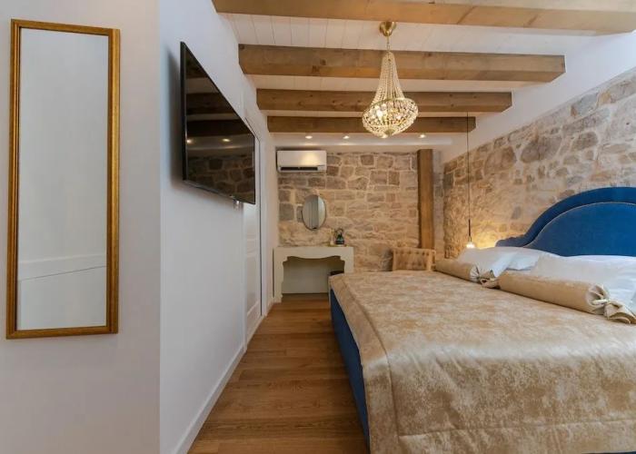 Villa Bante - Luxury Stone House