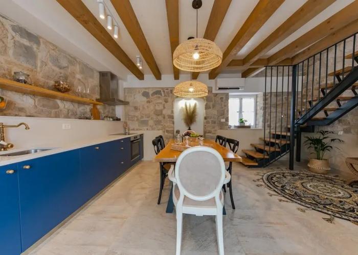 Villa Bante - Luxury Stone House