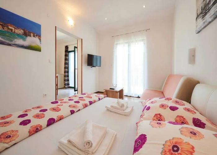 Apartments Vujina