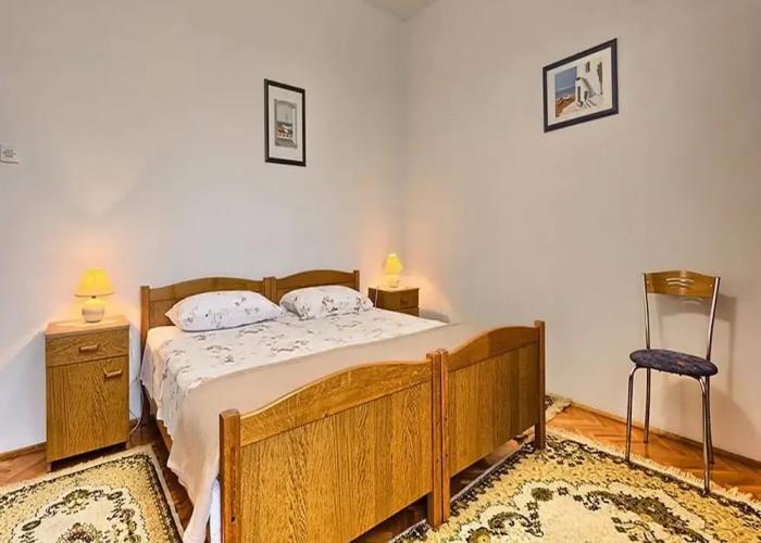 Apartment Lucija