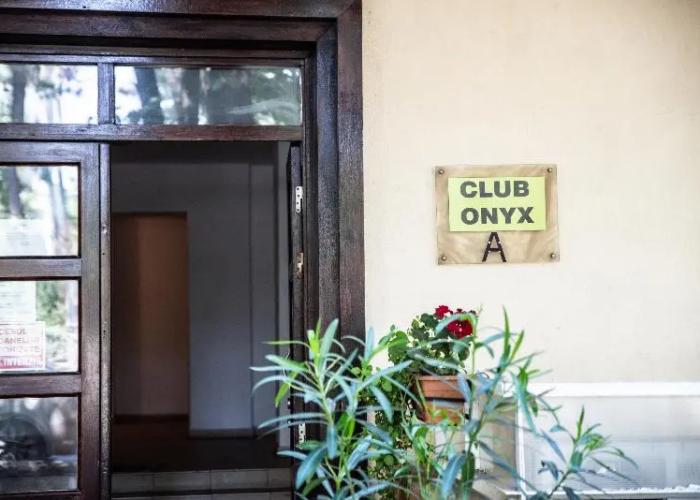 Club Onix Apartments