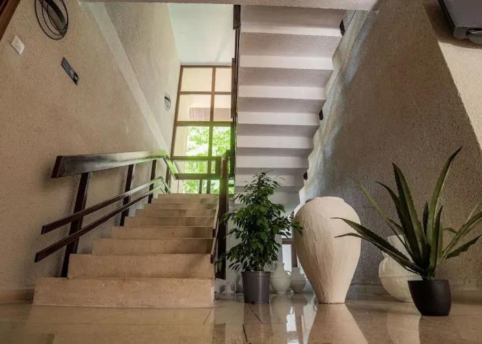 Epico Seafront & Garden Apartments