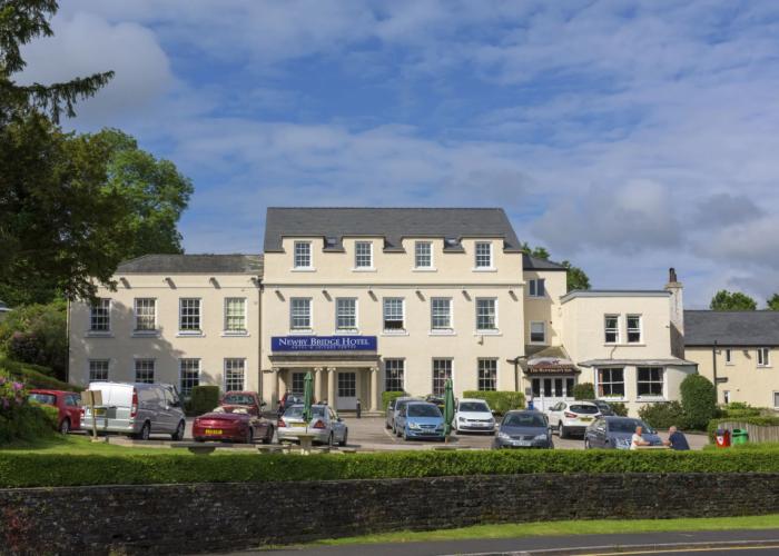 Newby Bridge Hotel