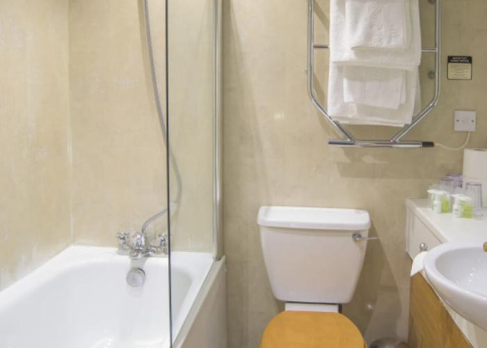 Newby Bridge Hotel