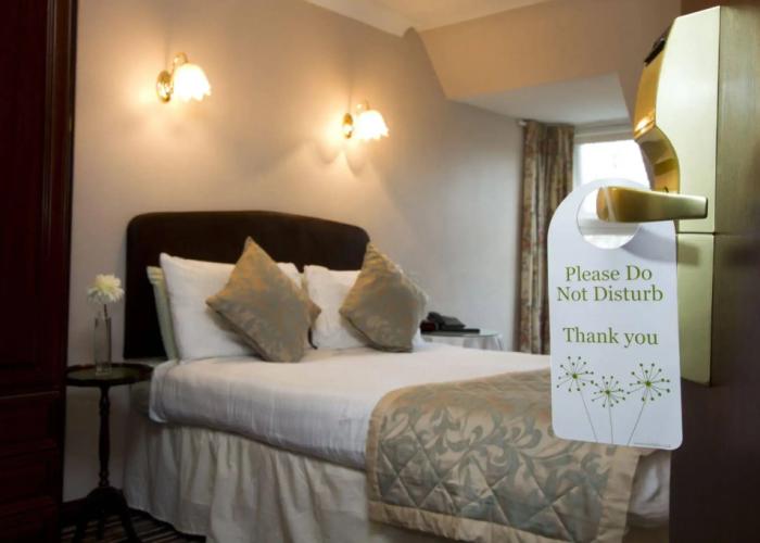 Lonsdale House Hotel