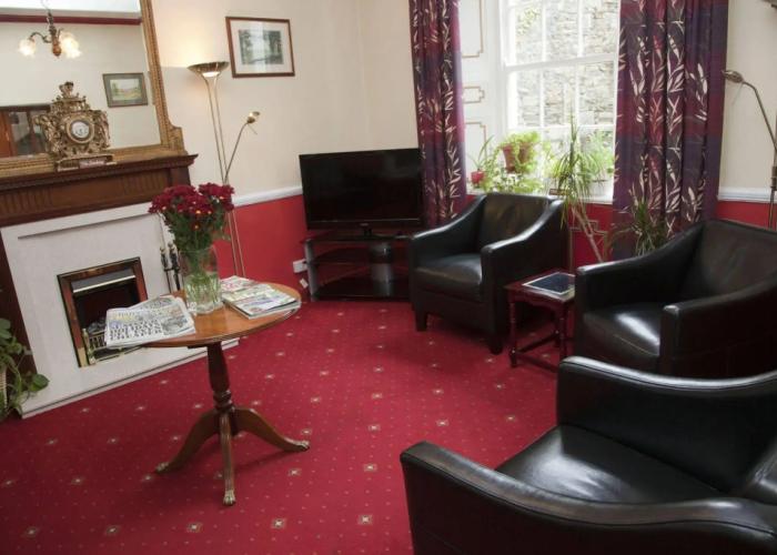 Lonsdale House Hotel
