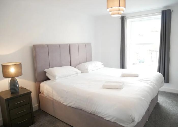 Lower Gill Gardens Penthouse