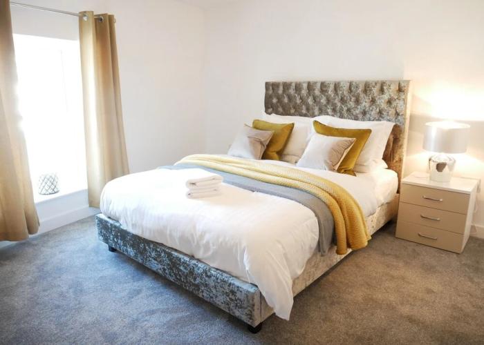 Lower Gill Gardens Penthouse